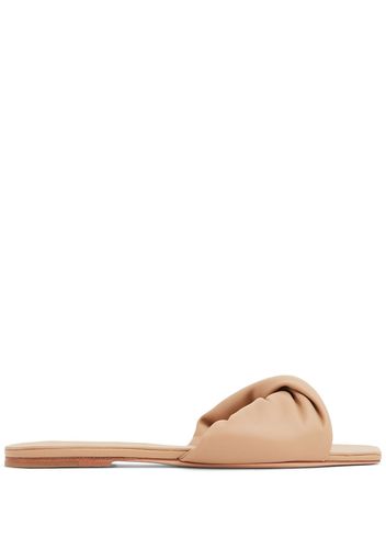 Studio Amelia knotted-style leather flat sandals - Nude