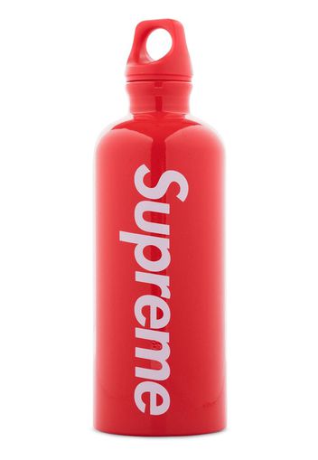 Supreme 'SIGG Traveller' 0,6L Wasserflasche - Rot