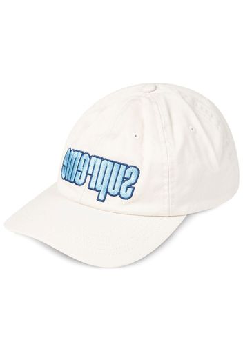 Supreme Baseballkappe mit gespiegeltem Logo - Weiß