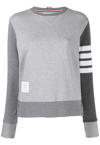 Thom Browne Sweatshirt mit Logo-Streifen - Grau