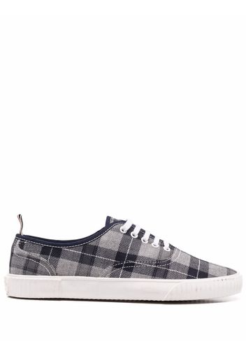 Thom Browne Sneakers mit Karomuster - Grau