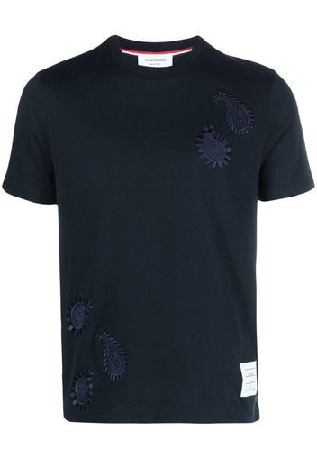 Thom Browne T-Shirt mit Paisley-Stickerei - Blau