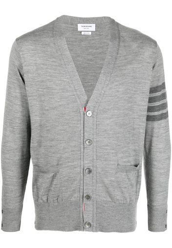 Thom Browne CLASSIC V-NECK CARDIGAN W/4 BAR SLEEVE IN SUSTAINABLE FINE MERINO WOOL - 055 LIGHT GREY