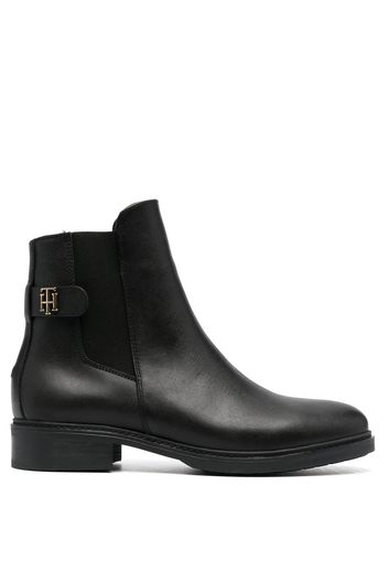 Tommy Hilfiger monogram-plaque ankle boots - Schwarz