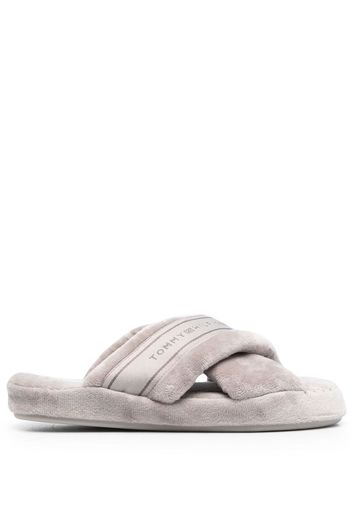 Tommy Hilfiger logo-print strap slides - Grau