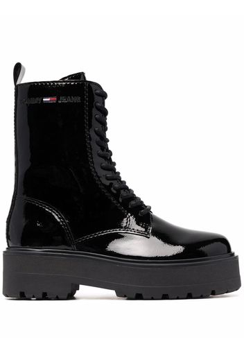 Tommy Jeans patent lace-up boots - Schwarz