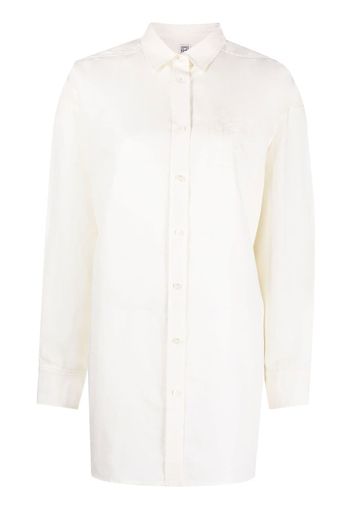 Totême logo-patch button-up shirt - Nude