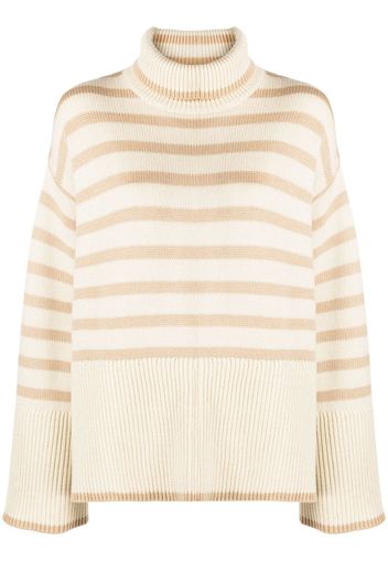 TOTEME Gestreifter Rollkragenpullover - Nude