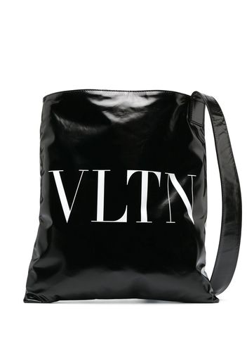 Valentino Garavani Valentino Garavani Schultertasche mit VLTN-Print - Schwarz