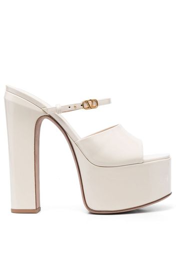 Valentino Garavani Tan-Go 155mm leather platform mules - Nude