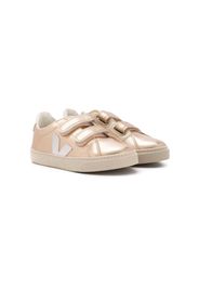 Veja Kids Sneakers mit Klettverschluss - Gold