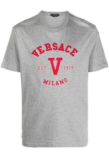 Versace T-Shirt mit Logo-Applikation - Grau