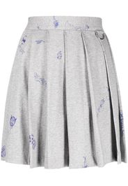 VETEMENTS graphic-print pleated miniskirt - Grau