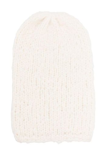 Wild Cashmere Wilew ruched knitted beanie - Nude