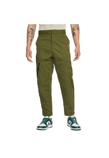 Nike Essential Tech Pants" - Gr. 32 Rough Green / Black"