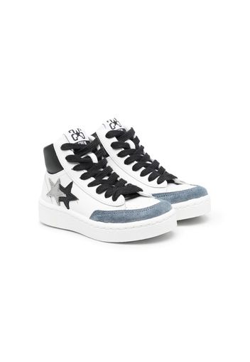 2 Star Kids star-patch high top sneakers - Bianco