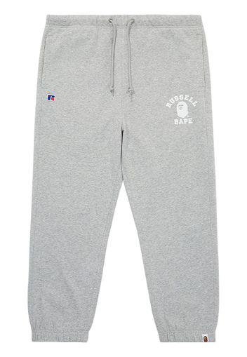 Pantaloni sportivi College A BATHING APE® x Russell