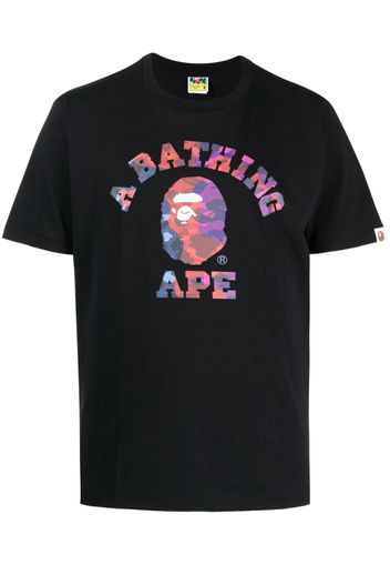 A BATHING APE® logo-patch cotton T-shirt - Nero