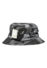 A BATHING APE® logo-patch ripstop bucket hat - Nero