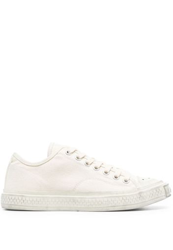 Acne Studios Ballow Tag distressed-effect sneakers - Bianco