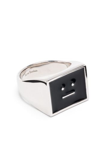 Acne Studios polished face-plaque ring - Argento
