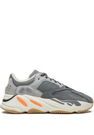 Yeezy Boost 700 sneakers