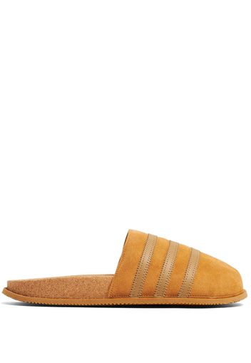 adidas 3-Stripe suede slippers - Marrone