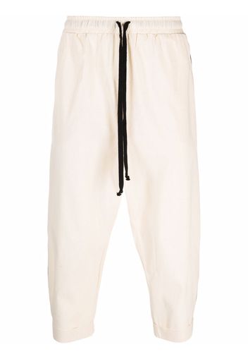 Alchemy drawstring-waist cotton copped trousers - Toni neutri