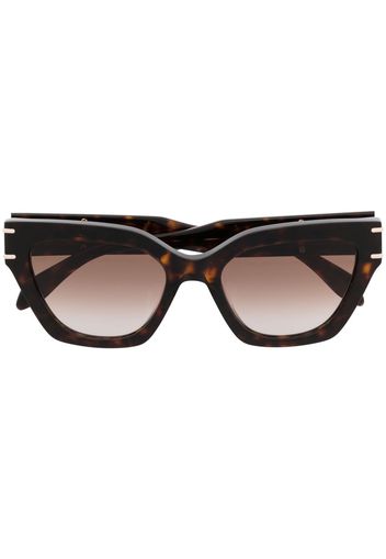 Alexander McQueen Eyewear logo-engraved cat eye sunglasses - Marrone