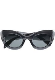 Alexander McQueen Eyewear transparent cat-eye frame sunglasses - Grigio