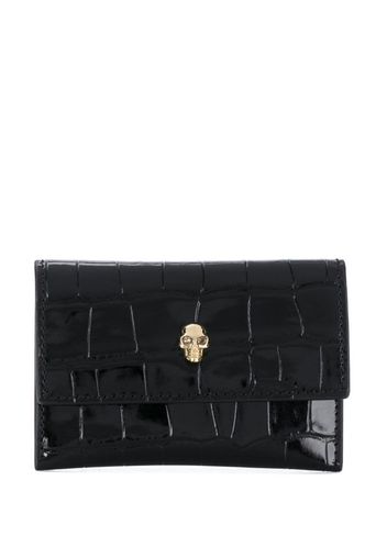 Skull stud purse