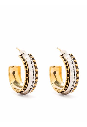 Alexander McQueen engraved logo hoop earrings - Oro