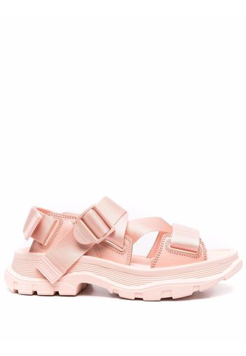 Alexander McQueen chunky sole trekking sandals - Rosa