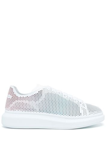 Alexander McQueen Oversized perforated low-top sneakers - Bianco