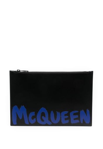 Alexander McQueen Graffiti-print leather clutch bag - Nero