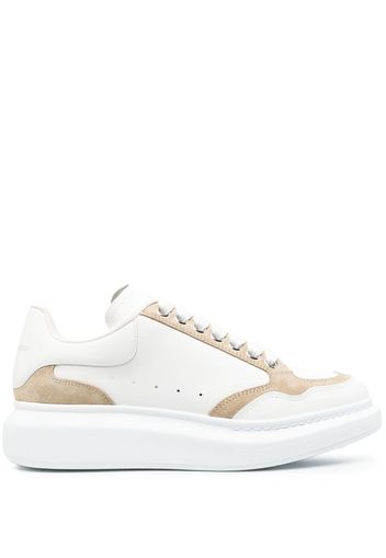 Alexander McQueen two-tone lace-up sneakers - Bianco