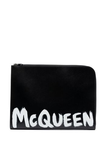 Alexander McQueen Graffiti logo-print clutch - Nero