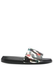 Alexander McQueen graphic logo print pool slides - Nero