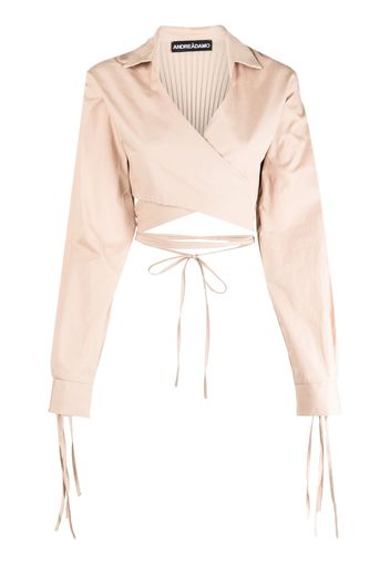 ANDREĀDAMO cropped wrap blouse - Marrone