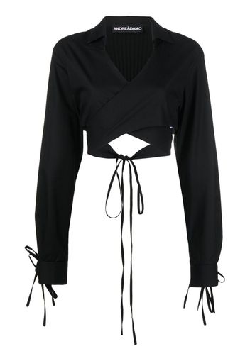 ANDREĀDAMO cropped wrap-around blouse - Nero