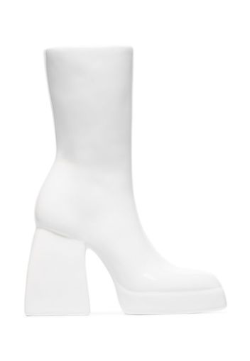 X Nodaleto white ceramic boot vase