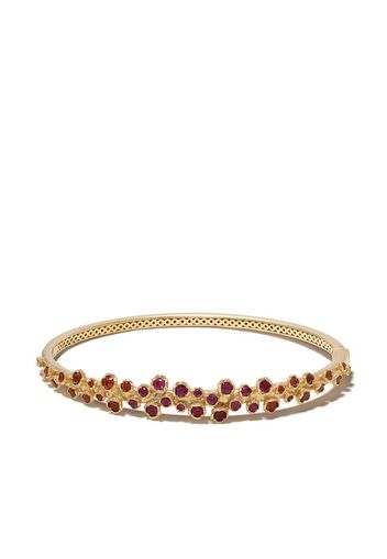 18kt yellow gold Hidden Reef sapphire bangle