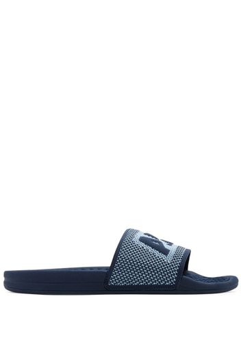 APL: ATHLETIC PROPULSION LABS logo-embossed knitted slides - Blu