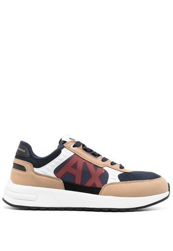 Armani Exchange logo-print low-top sneakers - Toni neutri