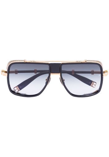 black and gold trim Aviator sunglasses