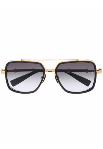 Balmain Eyewear gradient-frames aviator sunglasses - Oro