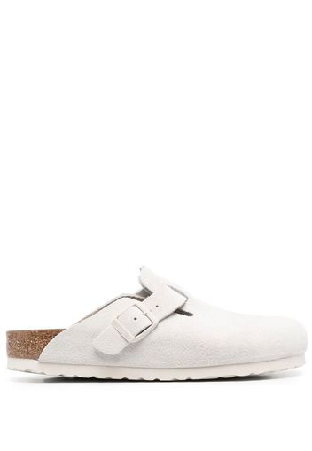 Birkenstock side buckle-detail slippers - Bianco