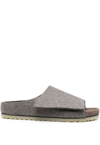 Birkenstock single-strap slides - Grigio