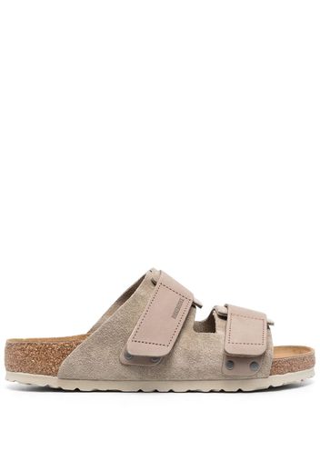 Birkenstock Uji touch-strap suede sandals - Toni neutri