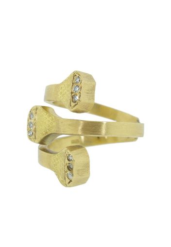 18kt yellow gold Extreme Bypass diamond ring